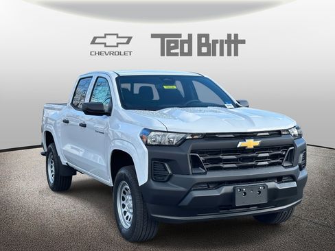 New 2026 Chevrolet Colorado W/T image 3