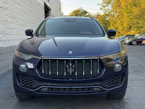 Used 2019 Maserati Levante S image 11