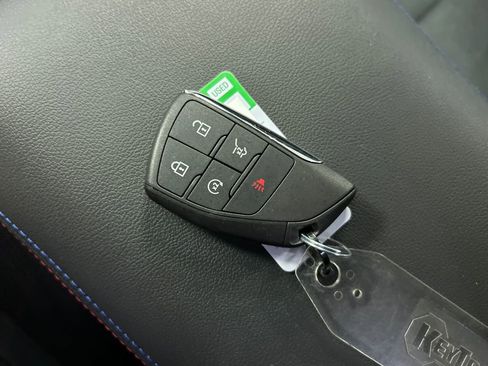 Used 2024 Chevrolet Blazer EV RS image 22