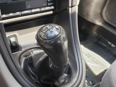 Used 2000 Ford Mustang Convertible RWD image 22