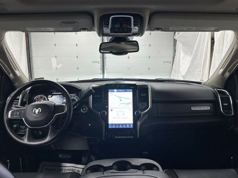 Used 2024 RAM 3500 Laramie image 37