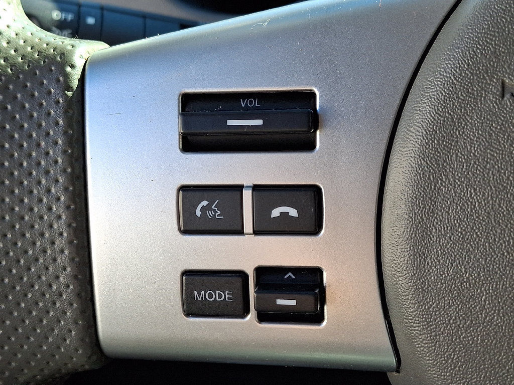 Used 2016 Nissan Frontier SV AWD/4WD image 19