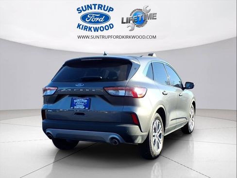 Used 2022 Ford Escape SEL w/ Technology Package image 3