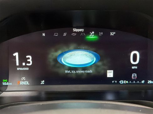 New 2026 Ford Explorer Active image 22