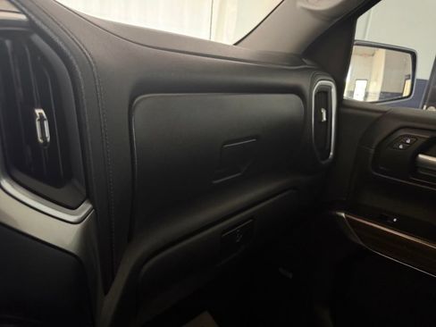 Used 2021 Chevrolet Silverado 1500 LT Trail Boss w/ Convenience Package II AWD/4WD image 20