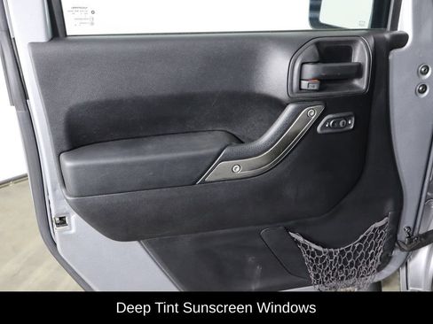 Used 2015 Jeep Wrangler Unlimited Sport w/ Quick Order Package 24S AWD/4WD image 19