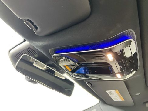 Certified 2022 Mercedes-Benz C 300 4MATIC Sedan image 12