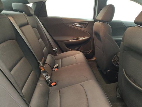 Used 2024 Chevrolet Malibu LT FWD image 19
