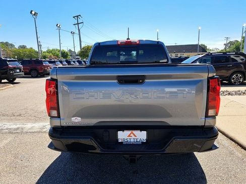 Used 2024 Chevrolet Colorado Trail Boss w/ Advanced Trailering Package AWD/4WD image 5