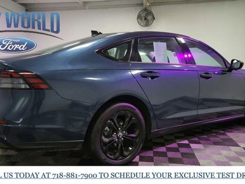 Used 2025 Honda Accord SE image 7