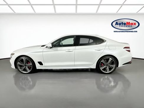 Used 2025 Genesis G70 3.3T Advanced w/ Sport Prestige Package RWD image 9