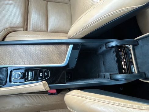 Used 2017 Volvo S90 T6 Inscription w/ Vision Package image 35