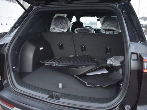 New 2026 Chevrolet Equinox LT w/ Safety and Technology Package image 17