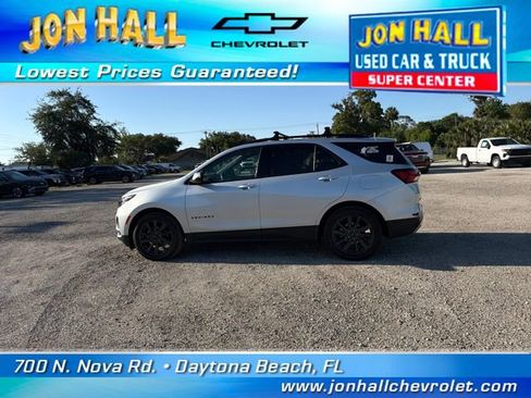 Used 2022 Chevrolet Equinox RS w/ RS Leather Package FWD image 5
