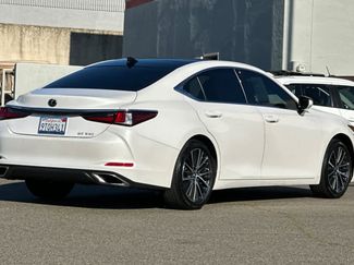 Used 2025 Lexus ES 350 w/ Premium Package video 2