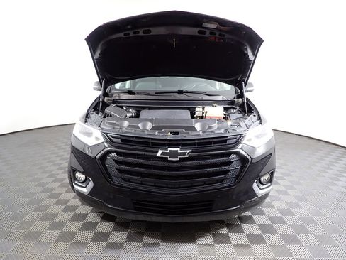 Used 2019 Chevrolet Traverse Premier w/ LPO, Blackout Package AWD/4WD image 45