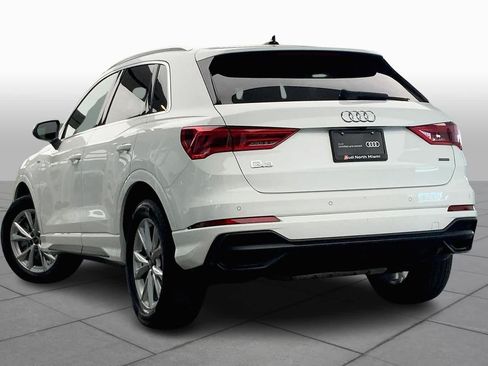 Used 2021 Audi Q3 2.0T Premium w/ Convenience Package AWD/4WD image 12
