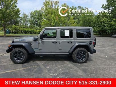 Used 2023 Jeep Wrangler Unlimited w/ Sun & Screen Package