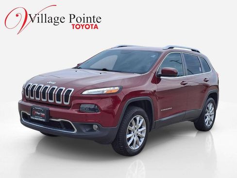 Used 2018 Jeep Cherokee Limited AWD/4WD image 1