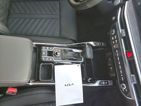 New 2026 Kia Sorento SX Prestige AWD/4WD image 9