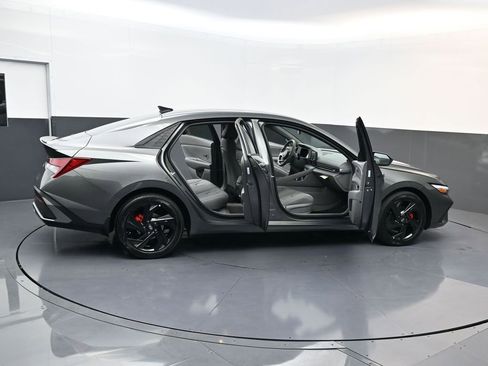 New 2026 Hyundai Elantra Sport image 32