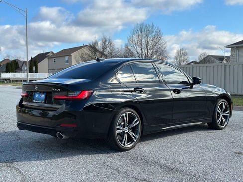 Used 2023 BMW 330i xDrive Sedan w/ Premium Package image 7