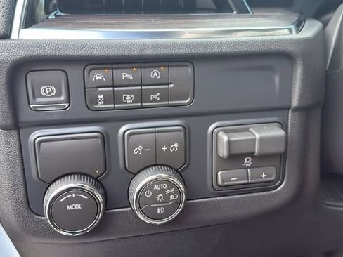 New 2026 Chevrolet Suburban Premier w/ Sun And Tow Package image 14