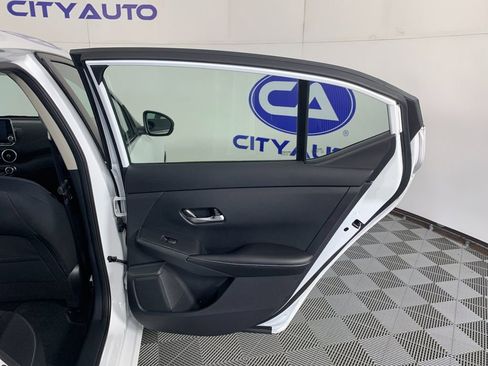 Used 2022 Nissan Sentra SV image 35