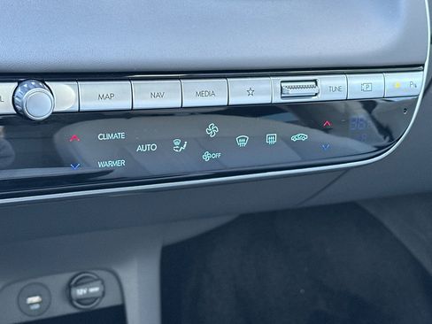 Certified 2024 Hyundai Ioniq 5 Limited image 24