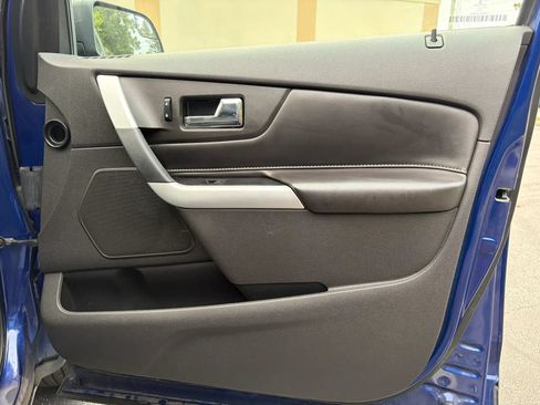 Used 2013 Ford Edge SE FWD image 14