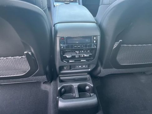 New 2026 Jeep Grand Cherokee L Limited AWD/4WD image 16