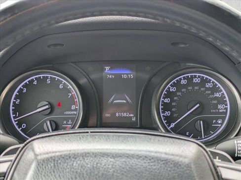 Used 2021 Toyota Camry SE FWD image 12