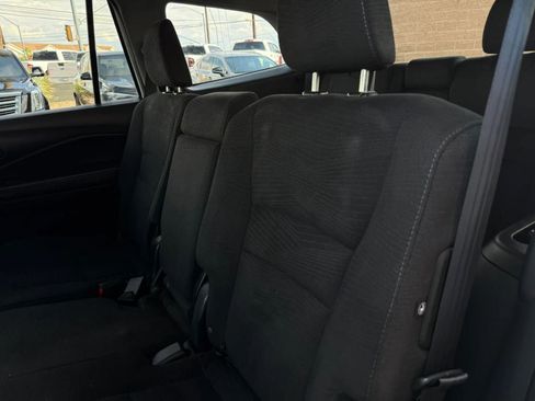 Used 2017 Honda Pilot EX image 44