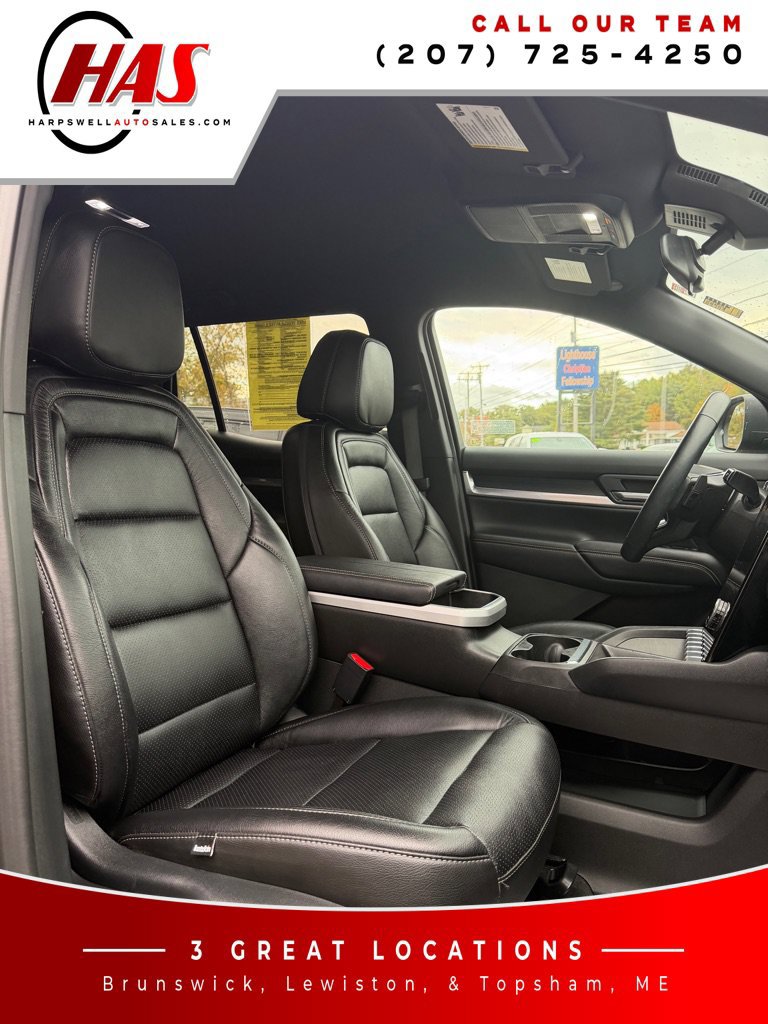 Used 2026 GMC Terrain Elevation w/ Black Edition AWD/4WD image 13