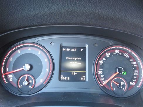 Used 2020 Volkswagen Passat 2.0T SEL image 15