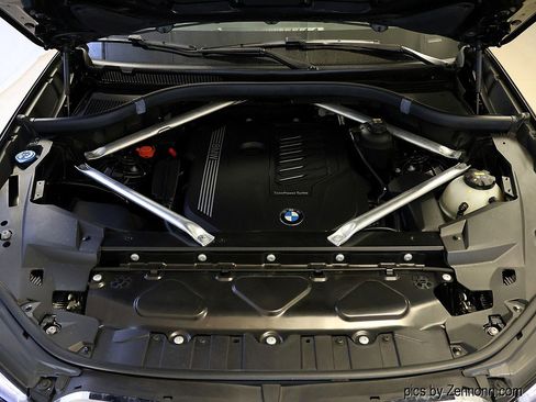 Used 2019 BMW X5 xDrive40i w/ Convenience Package AWD/4WD image 36