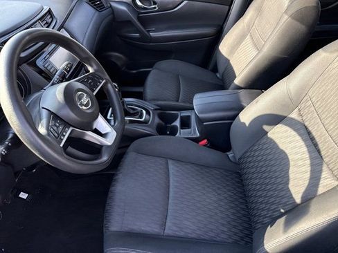 Used 2018 Nissan Rogue S FWD image 10