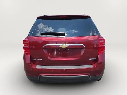 Used 2017 Chevrolet Equinox Premier w/ Enhanced Convenience Package FWD image 8