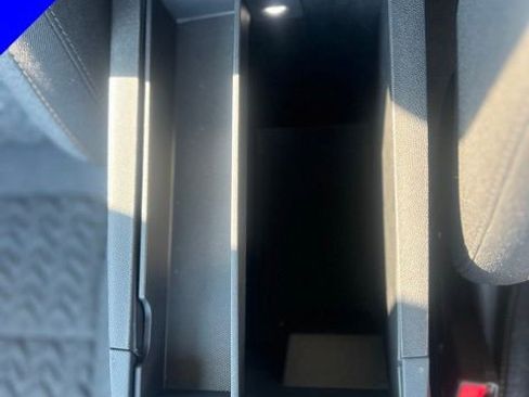 Used 2024 Chevrolet Equinox LT w/ LPO, Floor Liner Package image 19