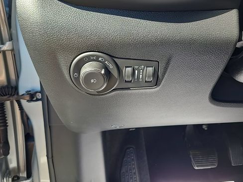 New 2026 Jeep Compass Limited AWD/4WD image 33