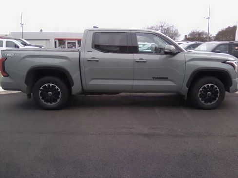 Used 2023 Toyota Tundra SR5 w/ TRD Off-Road Premium Package image 9