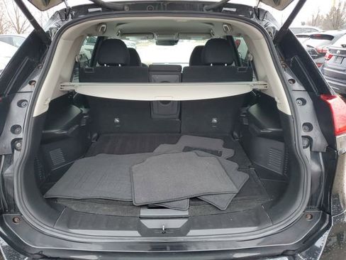 Used 2019 Nissan Rogue SV image 28