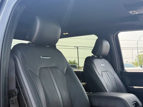 Used 2015 Ford F150 Platinum w/ Equipment Group 701A Luxury AWD/4WD image 25