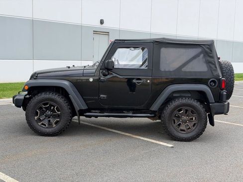 Used 2014 Jeep Wrangler Sport AWD/4WD image 7