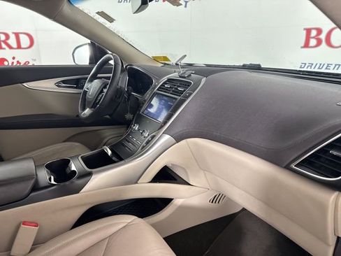 Used 2020 Lincoln Nautilus FWD w/ Equipment Group 101A image 16