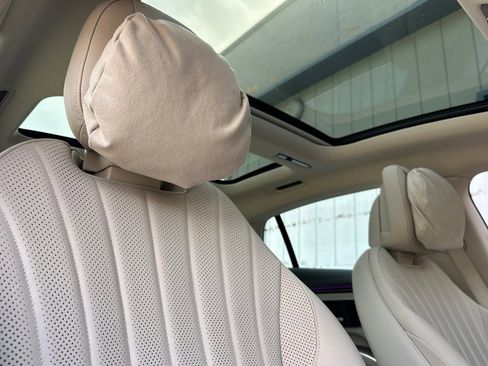 Used 2023 Mercedes-Benz EQS 580 4MATIC Sedan image 16