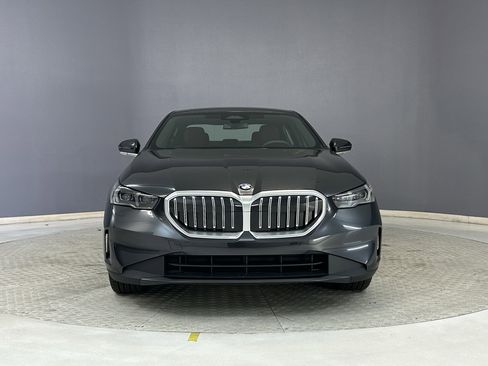 Used 2025 BMW 530i image 27