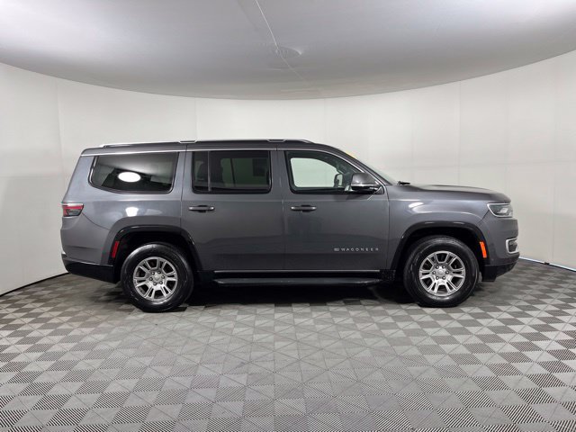 Used 2022 Jeep Wagoneer Series I AWD/4WD image 7