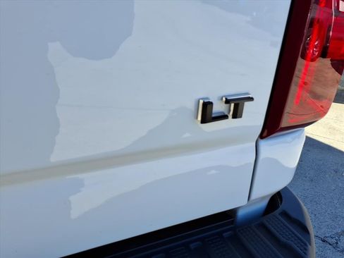 Used 2025 Chevrolet Silverado 3500 LT image 15