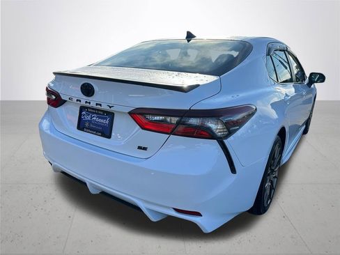 Used 2024 Toyota Camry SE image 7